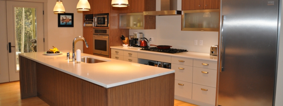 model-design-renovation-modern-kitchen-montreal